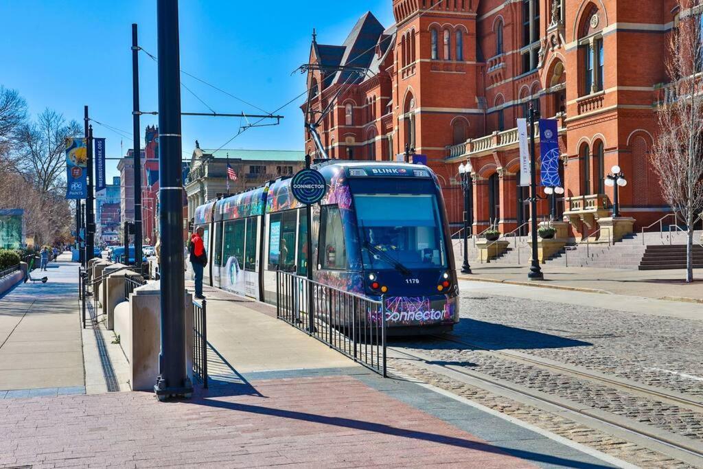 **New Radiant Stay In The Thrust Of Otr* W/Parking Cincinnati Esterno foto